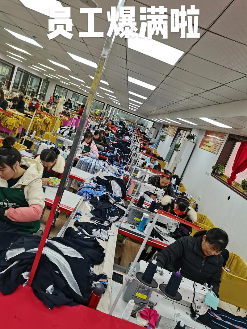 帶你走進網紅服裝廠 努力創造淡季不淡、旺季更旺的零售奇跡